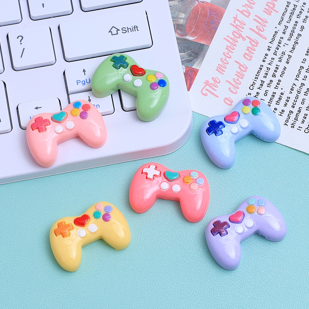 5 шт. цветных смоляных подвесо – обзор и цена Gaming Console Keychain
