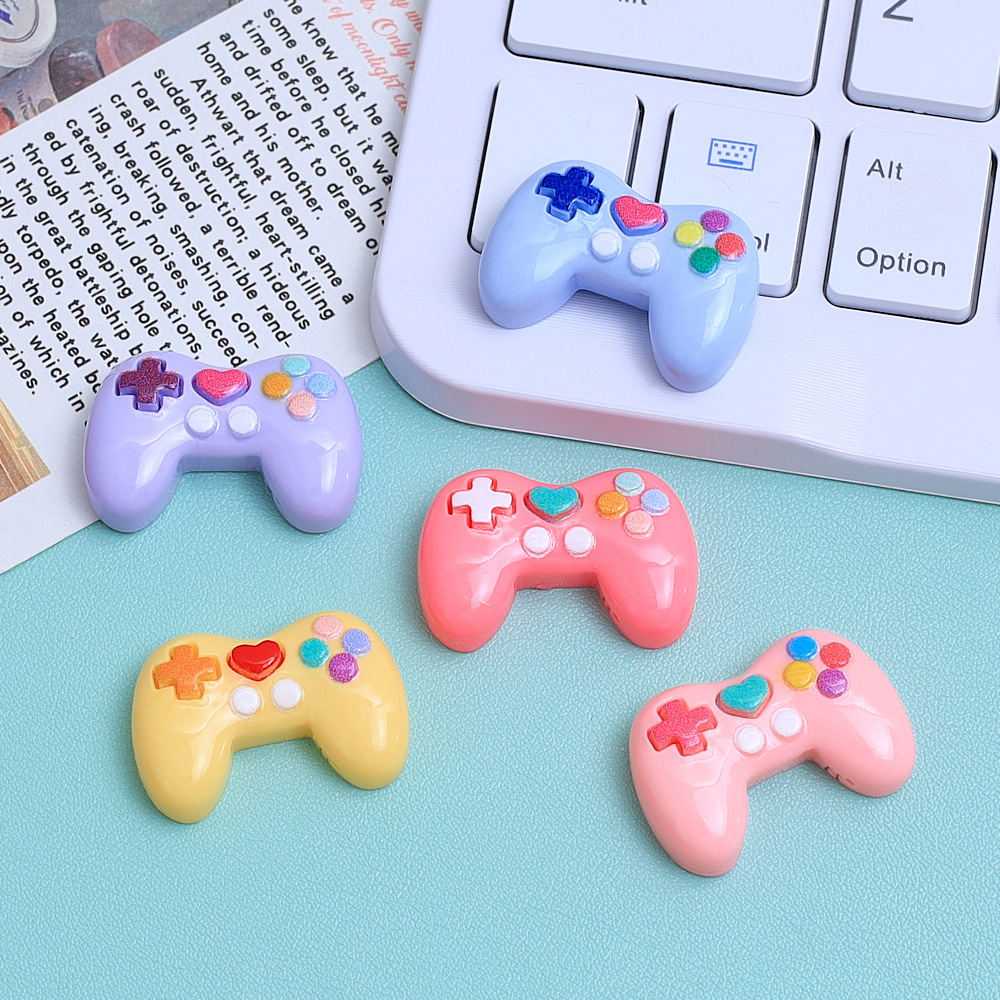 5 шт. цветных смоляных подвесо – обзор и цена Gaming Console Keychain