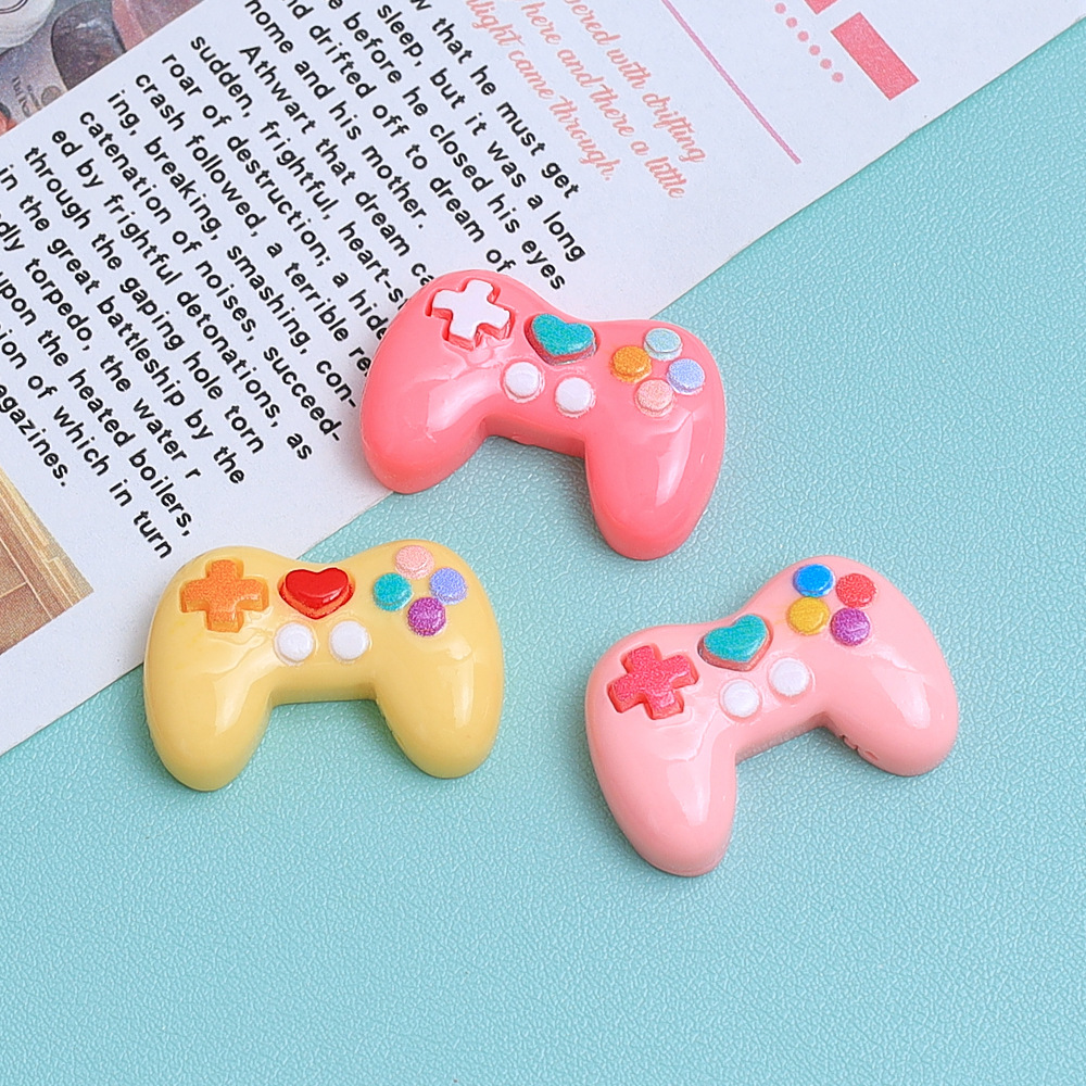 5 шт. цветных смоляных подвесо – обзор и цена Gaming Console Keychain